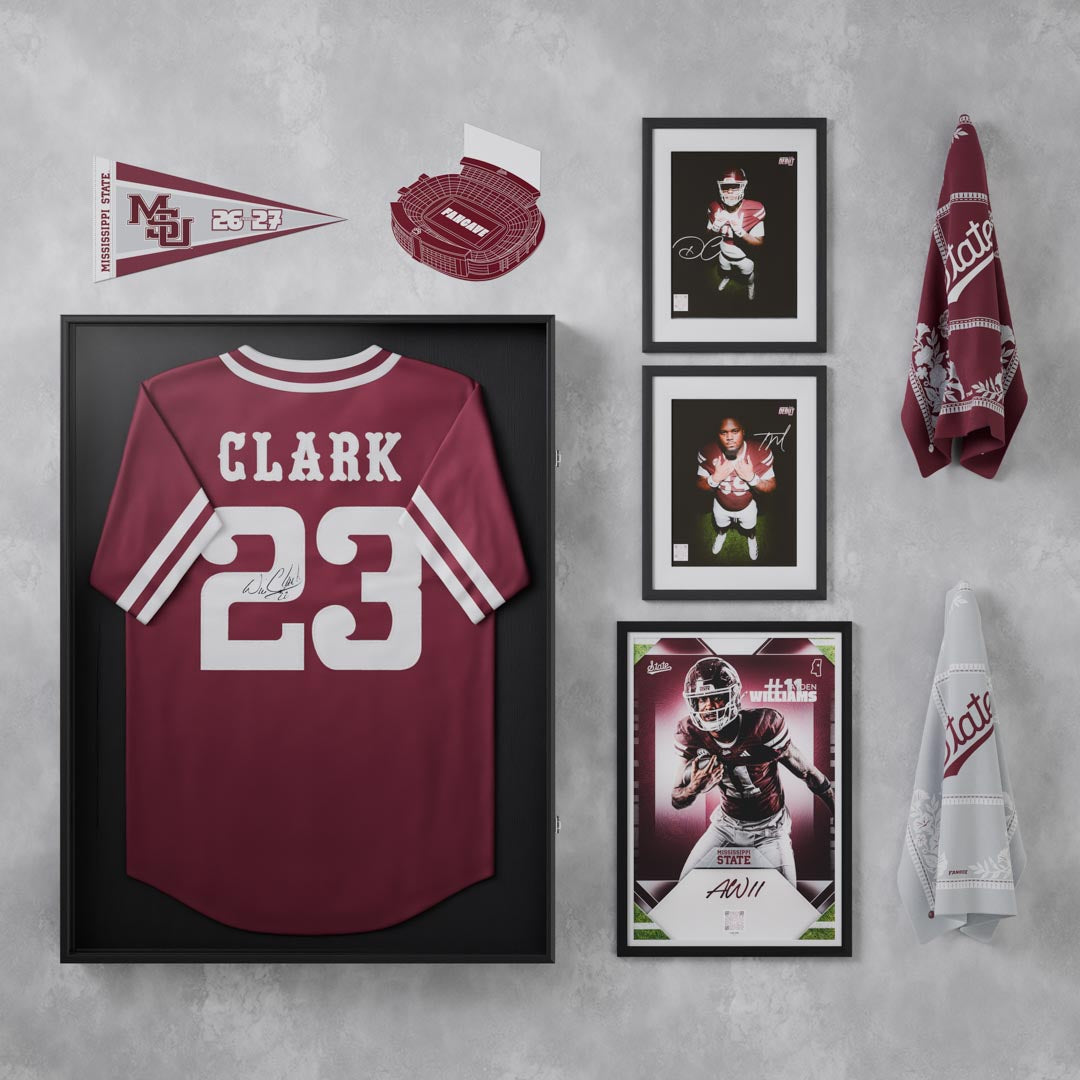 Bulldogs FanBox Membership featuring Will Clark